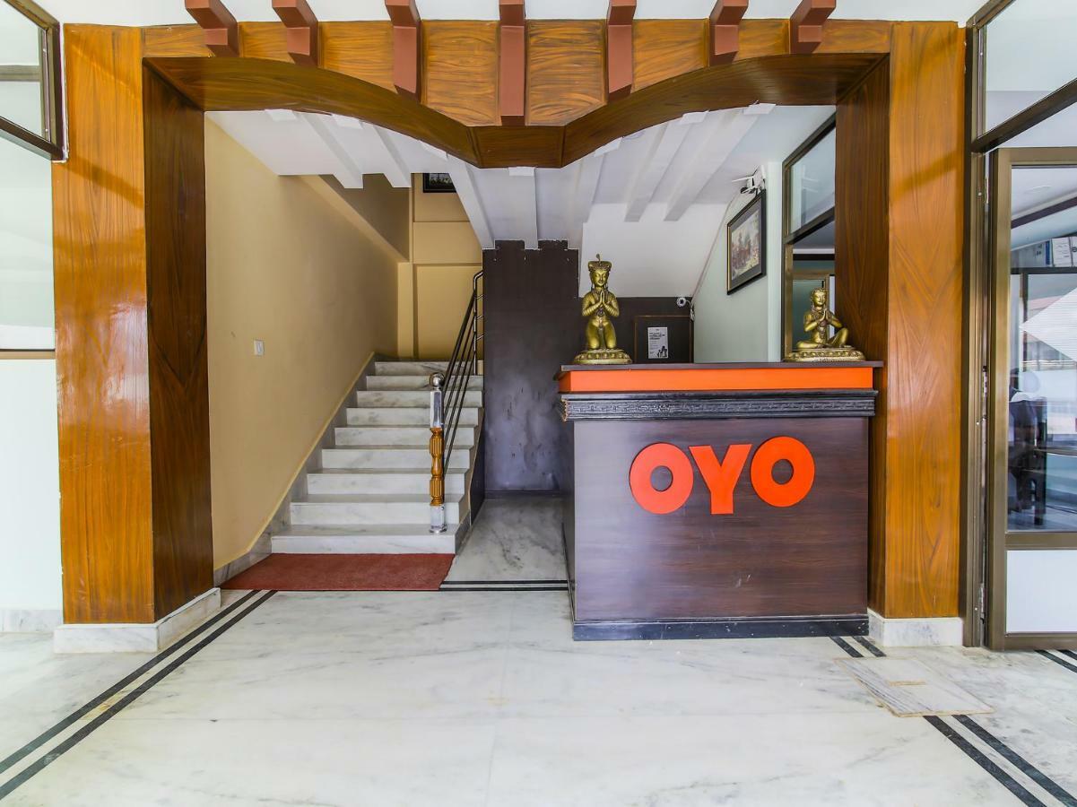 Oyo 315 Aadarsha Inn Рамміндей Екстер'єр фото